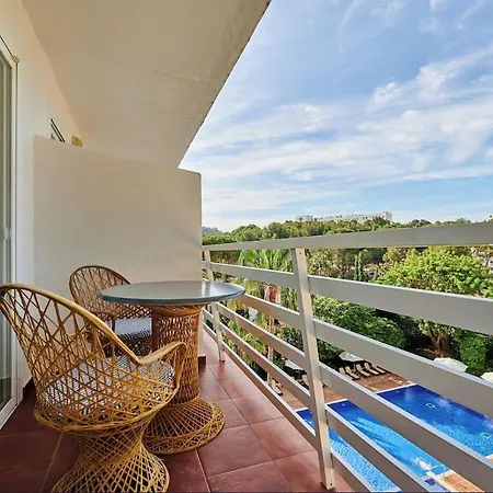 Roc Oberoy - Adults Only Otel 4*