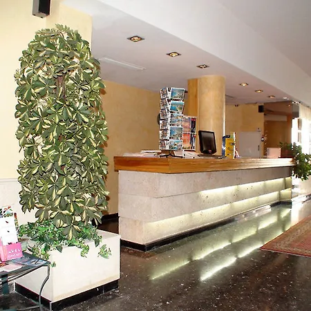 Roc Oberoy - Adults Only Otel